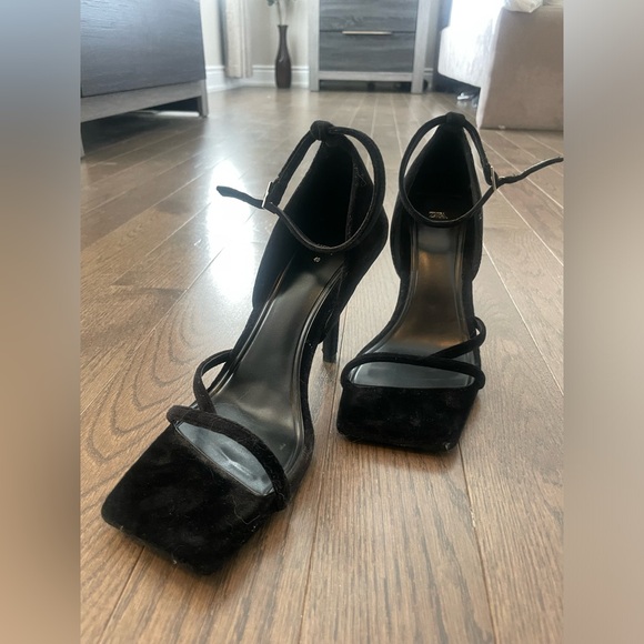 Zara Square Stiletto Heels - Picture 1 of 5